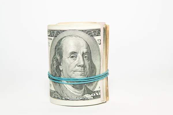 Paczka z nas Banknoty dolarów na nad białym — Zdjęcie stockowe