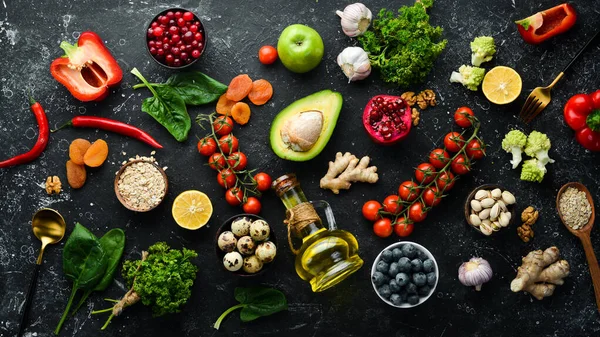 Διατροφικό Υπόβαθρο Ένα Σύνολο Υγιεινών Και Καθαρών Τροφίμων Λαχανικά Φρούτα — Φωτογραφία Αρχείου
