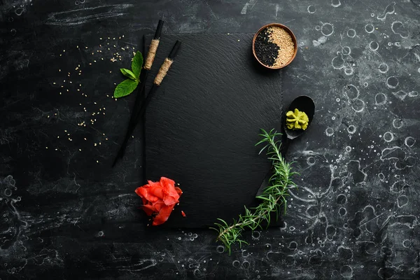 Czarny Japoński Tło Kulinarne Gotowania Pałeczki Widok Góry — Zdjęcie stockowe