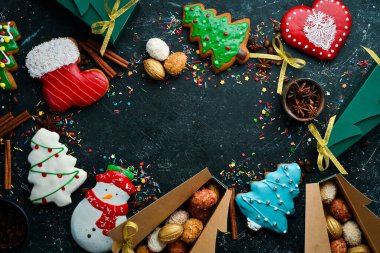Noel tatlısı, zencefilli çörek ve şeker. Pankart. Üst Manzara. Güzel bar..