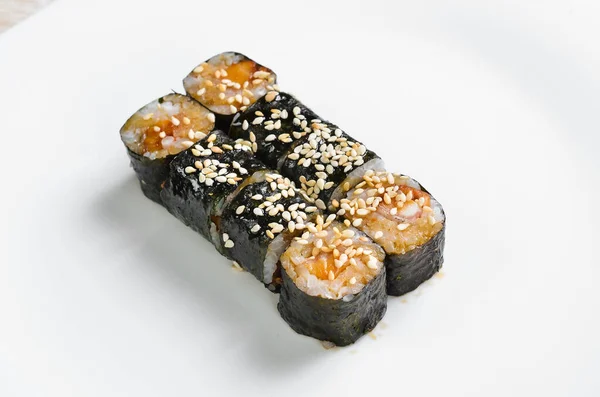Cucina Asiatica Sushi Maki Piatto Bianco Vista Dall Alto Sfondo — Foto Stock