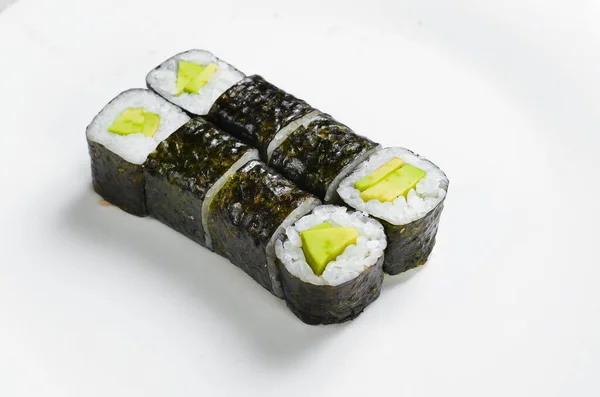 Asijská Kuchyně Sushi Maki Bílém Talíři Horní Pohled Bílém Pozadí — Stock fotografie