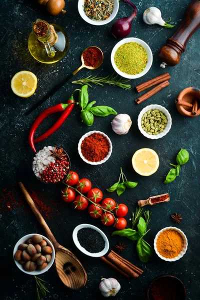 Set Indian Fragrant Spices Herbs Black Stone Background Top View — Stock Photo, Image