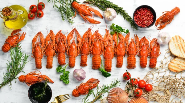 Bandera Mariscos Peces Cangrejos Rojos Cocidos Mesa Estilo Rústico Sobre — Foto de Stock