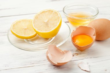 yumurta, limon ve ev yapımı gıda ve kozmetik hazırlamak için bal