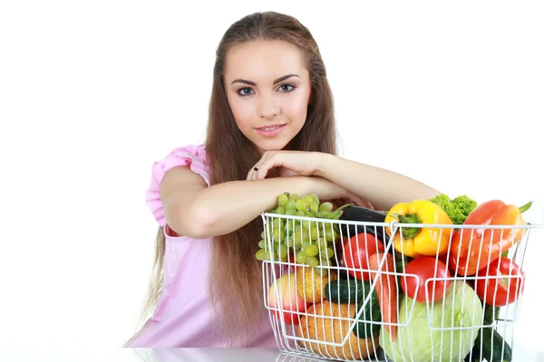 Красива жінка з фруктами та овочами — стокове фото