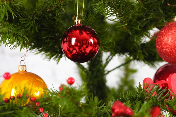Decoración Del Árbol Navidad Sobre Fondo Brillante —  Fotos de Stock