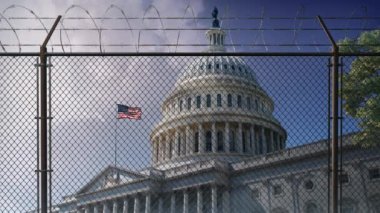 Ustura teli 4K döngüsünün arkasındaki ABD Kongre Binası 'nın rüzgarda dalgalanan ve arka planda bir döngü içinde hareket eden bulutlarla birlikte rüzgarda dalgalanan ABD' li Capitol Binası 'nın görüntüsünü içeriyor..