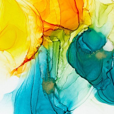 Alkol mürekkebi hava dokusu. Gök mavisi, mavi, sarı, turuncu soyut arka plan ve altın parıltılar. Soyut şeffaf akış. Sarmak için modern sıvı sanat, duvar kâğıdı