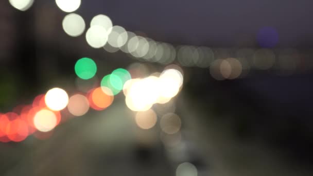 うち焦点マリン ドライブで車のライトを女王のネックレス、ムンバイ、マハラシュトラ州、インド. — ストック動画