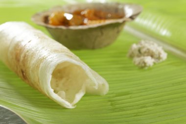 Güney Hint düz Dosa Hint turşusu ve Sambhar.