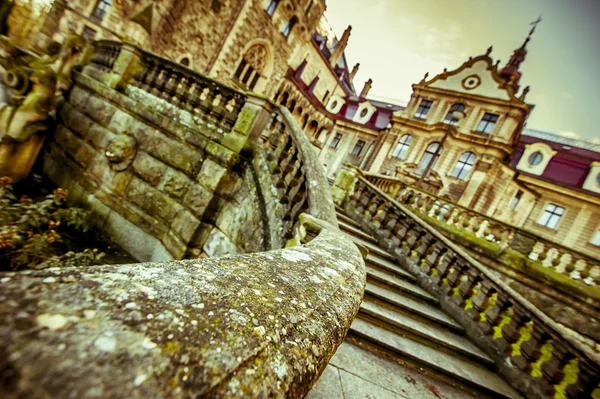 Polonya moszna Kalesi