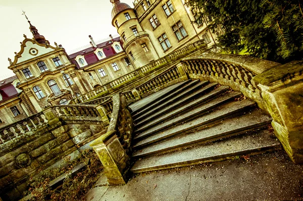 Polonya moszna Kalesi