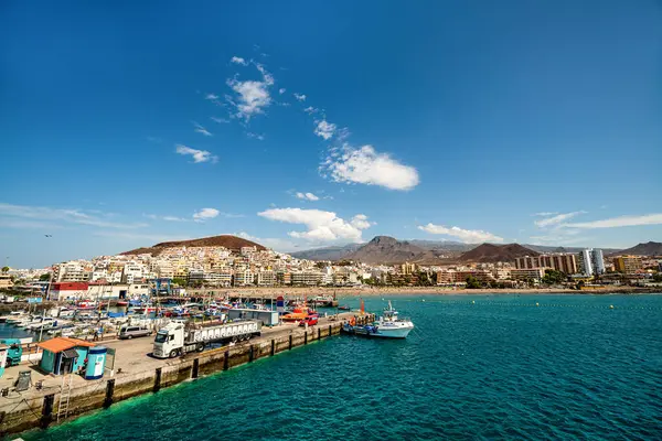 Los Cristianos Città Sull Isola Tenerife Una Nave Isole Canarie — Foto Stock