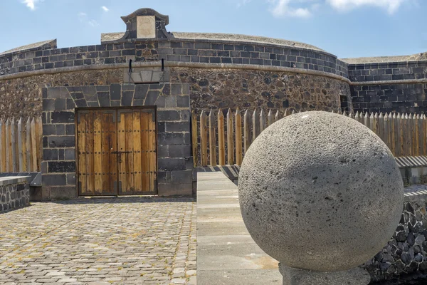 Black Castle in Santa Cruz de Tenerife — Stock Photo, Image