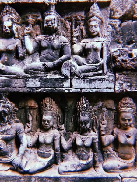 アンコールワット カンボジアの古い神々は — ストック写真