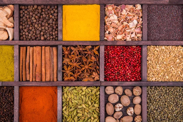 Different spices in a wooden box — Stock Photo, Image