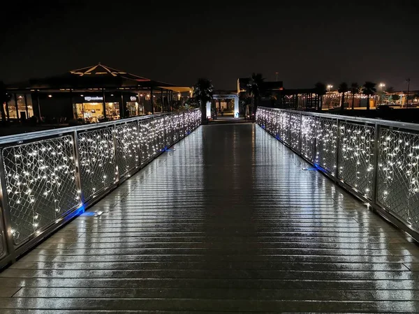 Night View Wooden Bridge Sea Abu Dhabi Uae — Stock Photo, Image