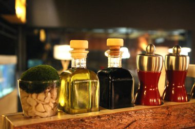 Baharat ve Sos Masası Detaylı 