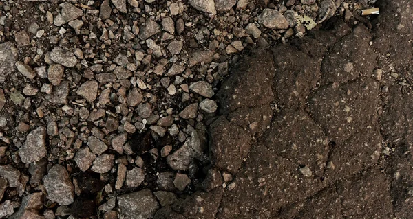파쇄된 석재와 아스팔트의 꼭대기 — 스톡 사진