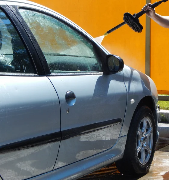 Jet högtryckstvätt med biltvätt — Stockfoto