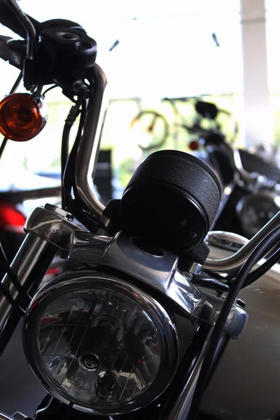 Custom chopper motorcycle at motorbike shop — Stock Photo, Image