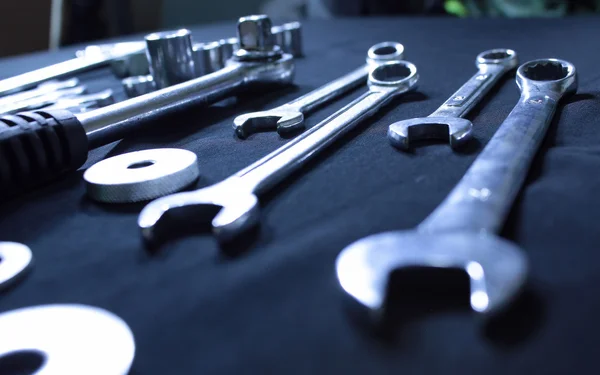 Juego de herramientas de acero de llaves y llaves — Foto de Stock