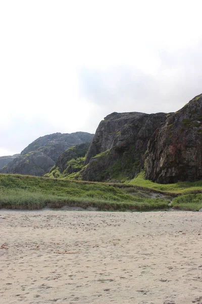 Contexte Une Plage Pittoresque Dans Partie Nord Norvège Pendant Été — Photo