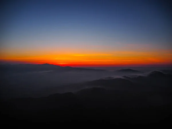 Капризный Волшебный Восход Солнца Горе Монсеррат — стоковое фото