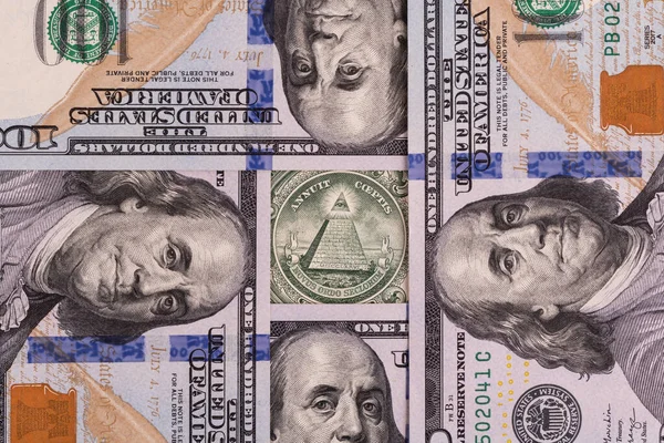 100 Amerykańskich Banknotów Dolarowych Fragment Amerykańskiego Banknotu Dolarowego — Zdjęcie stockowe