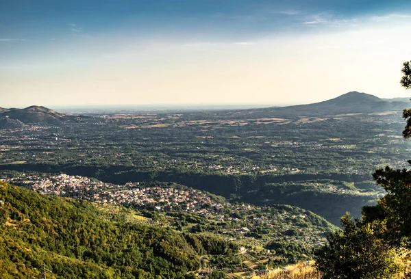 Villages and mountain villages, perched on mountains of rock and tuff with remote panoramic views