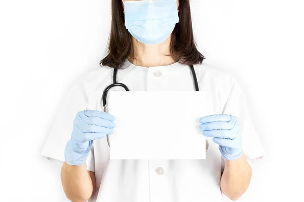 Femeie Medic Sau Asistentă Medicală Mască Carte Goală Mâini Conceptul — Fotografie, imagine de stoc