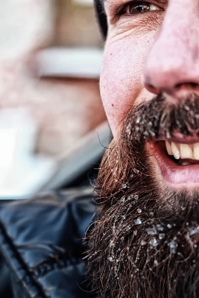 Kirli adam kış sakallı — Stok fotoğraf
