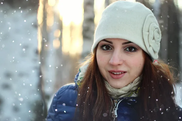 Sneeuw winter Portret vrouw — Stockfoto