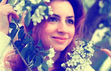 park şube ağaç çiçek kadınlarda