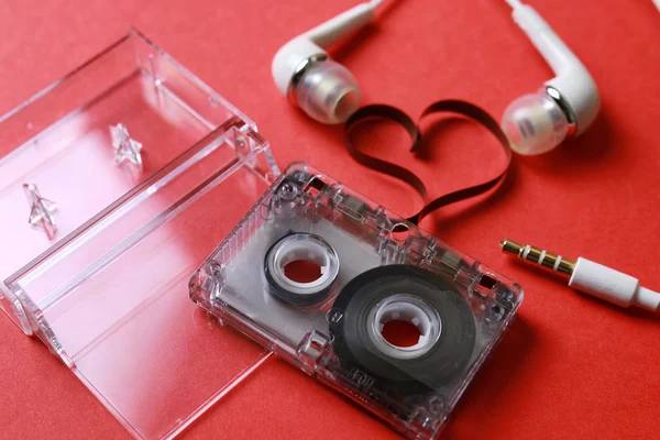 カセット テープ ハート ハート赤 — ストック写真