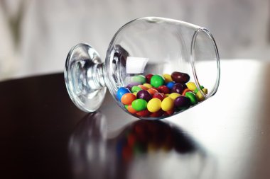 şeker badem cam