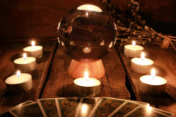 Bougie divination cartes de tarot — Photo