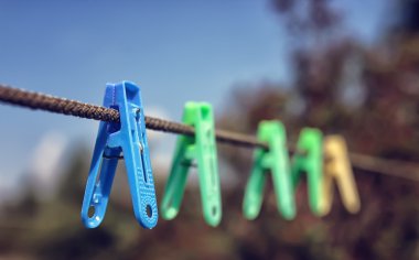 halata açık renkli mandal