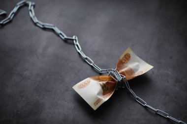 İş konsepti. Ulusal para biriminin değer kaybı. Üzerinde 