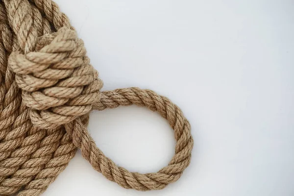 Fonott Vastag Kötél Egy Bőrbe Kötve Kenderkötél Díszítéshez Tervezéshez Halászkötél — Stock Fotó