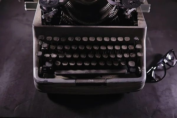 Oldtimer Werkzeug Für Journalisten Schreibmaschinen Retro Der Schriftsteller Ist Werk — Stockfoto
