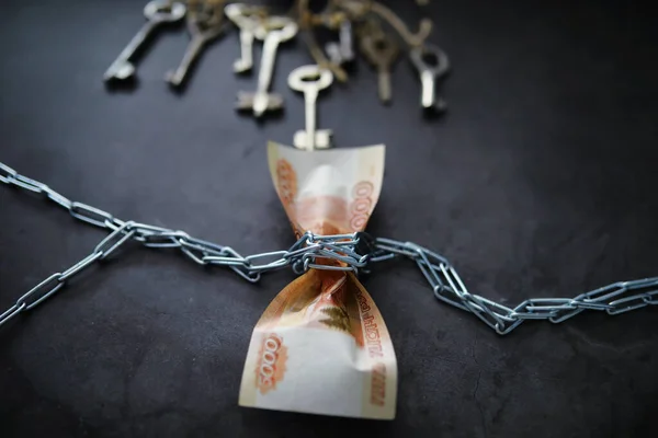 Obchodní Koncept Znehodnocování Národní Měny Bill Nápisem 5000 Tisíc Rublů — Stock fotografie