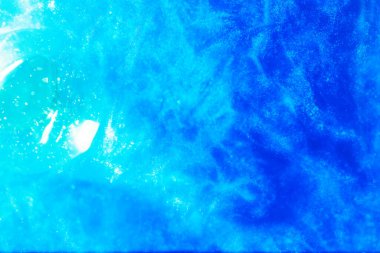 Yıldızlı ve nebulalı uzak ve keşfedilmemiş uzay evreni