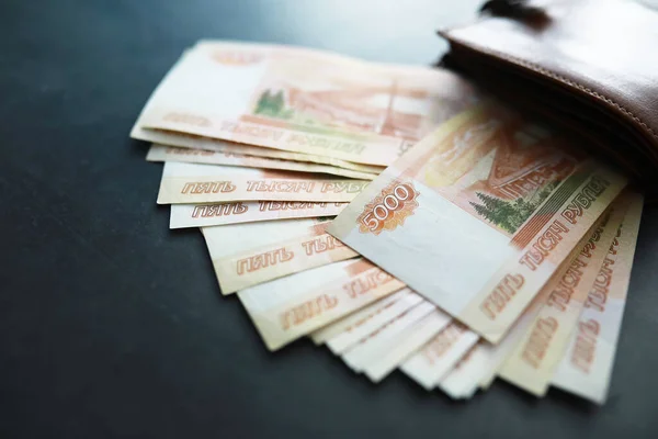 Bankbiljetten Met Opschrift 5000 Roebel Russisch Geld Heeft Een Waarde — Stockfoto