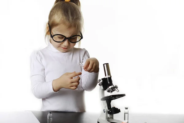 Jonge Wetenschappers Chemici Beroepsvoorlichting Voor Kinderen Keuze Van Beroep Dokter — Stockfoto