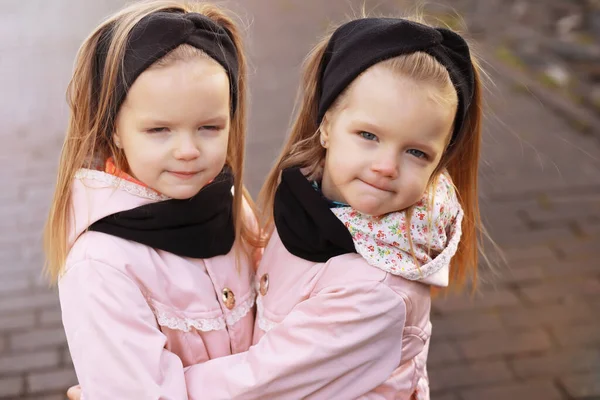 Young Family Walk Autumn Park Sunny Day Happiness Together — Stock Photo, Image