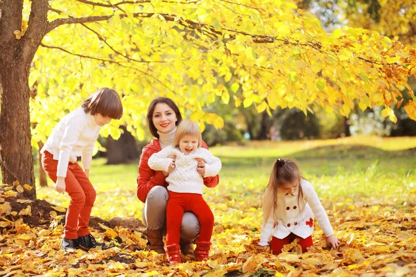 Young Family Walk Autumn Park Sunny Day Happiness Together — Stock Photo, Image