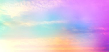 Akşam bulutlarında arkaplan gradyanı gökyüzü