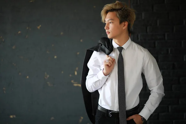 Jeune Homme Affaires Asiatique Chemise Blanche Classique Cravate — Photo